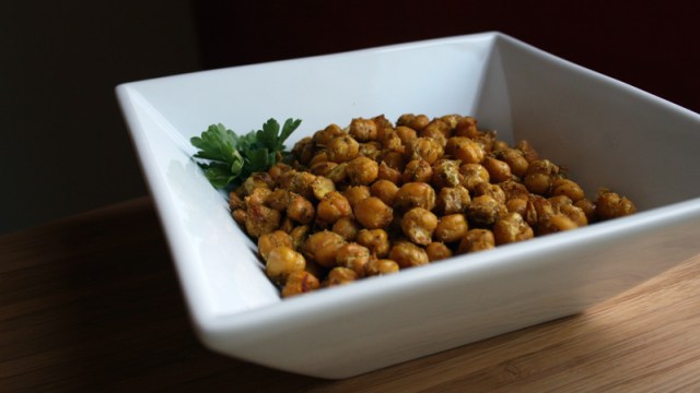 Curry-Seasoned Chick Peas, Roasted